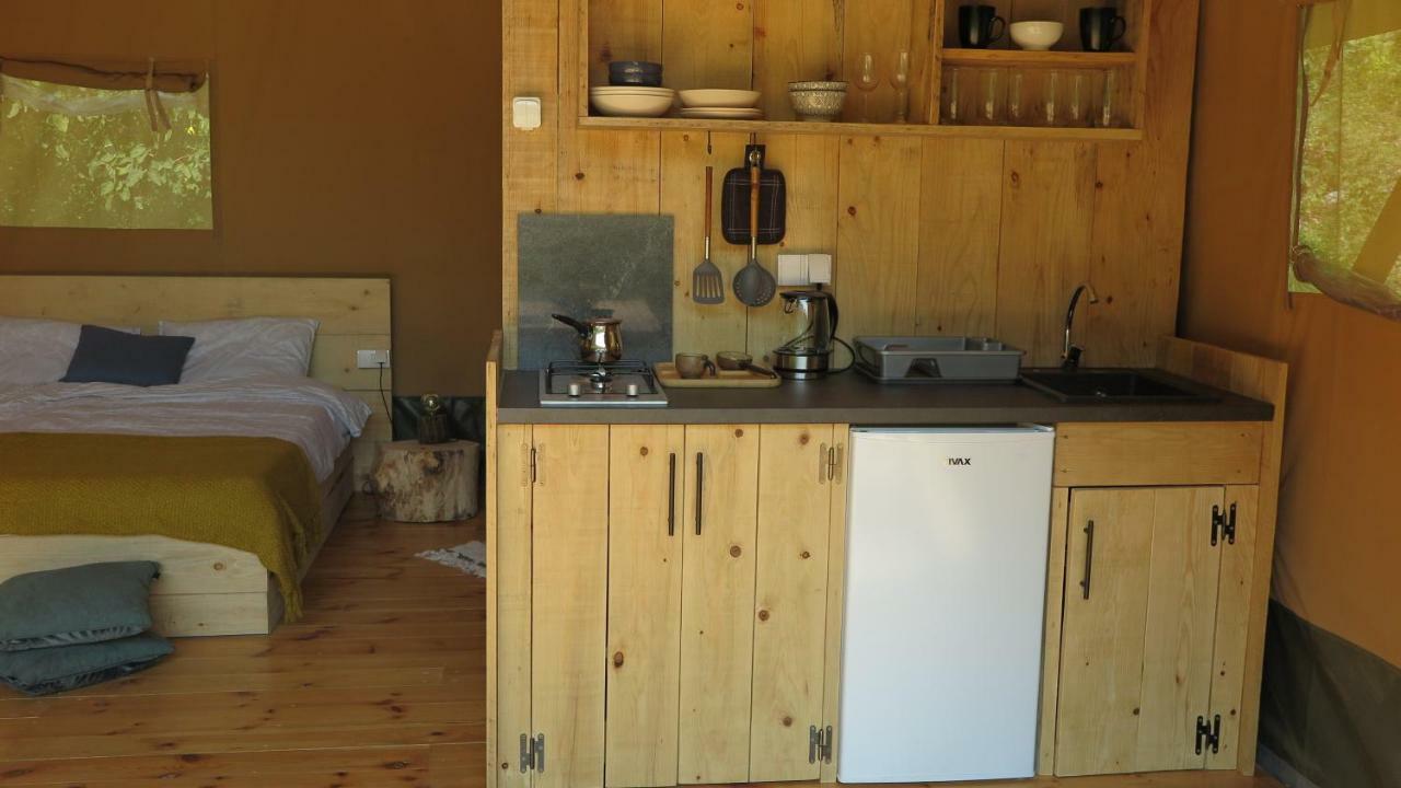 Hoopoe Glamping Hotel Virpazar Exterior foto